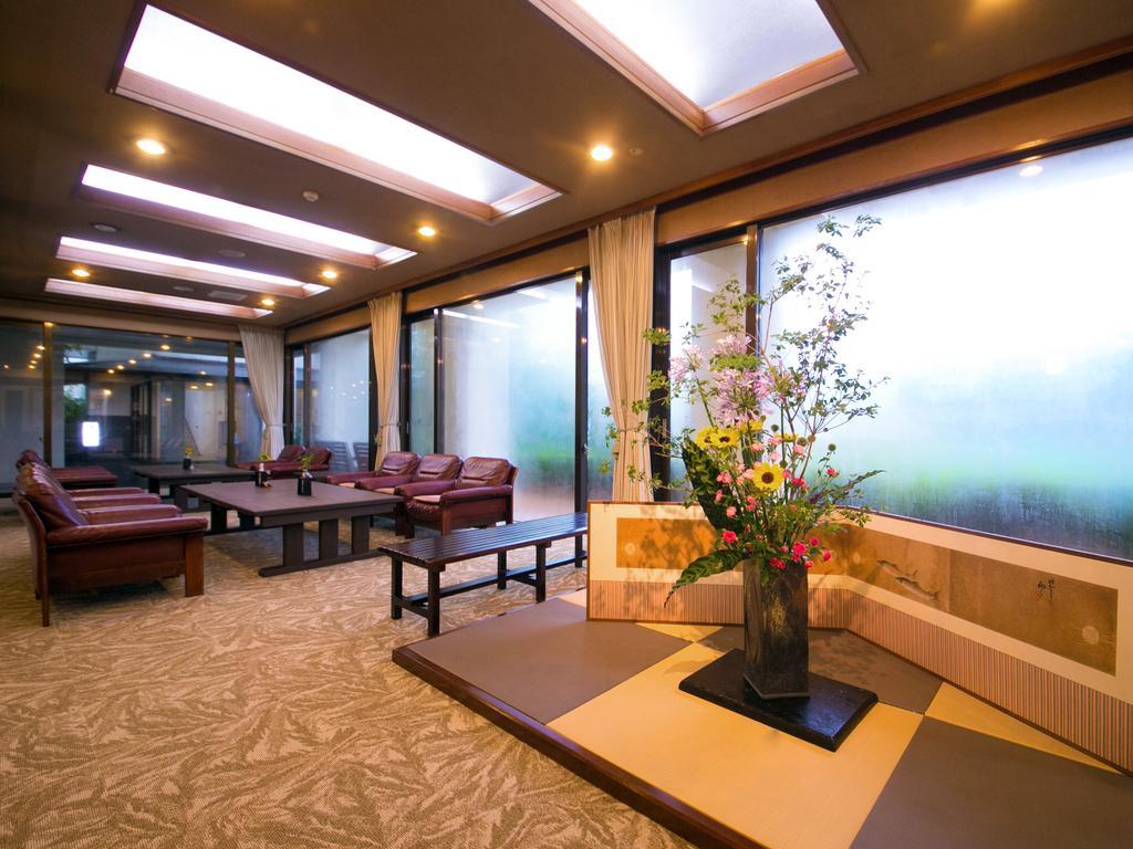 Suiranro Hotel Hitoyoshi Exterior photo